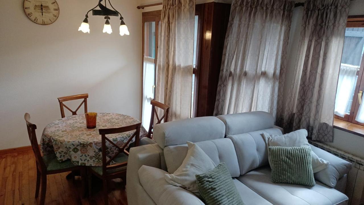Apartament Pyros De Benas Benasque Zewnętrze zdjęcie